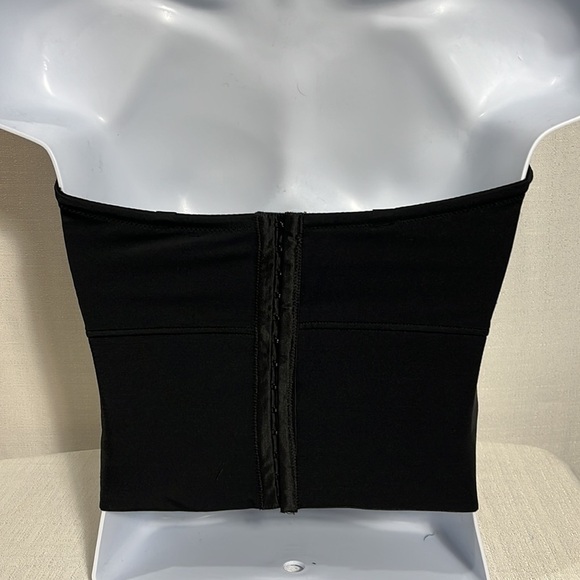 SECRET Treasure Corse, black, 2 bones in side, 38D - Picture 2 of 3